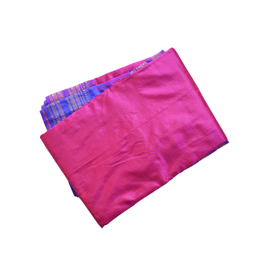 Traditional Pure Silk Saree Checks Pattern with Contrast Border