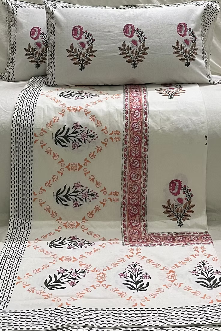 Handblock Bedsheet with 2 Pillow Covers | 10 ft x 10 ft