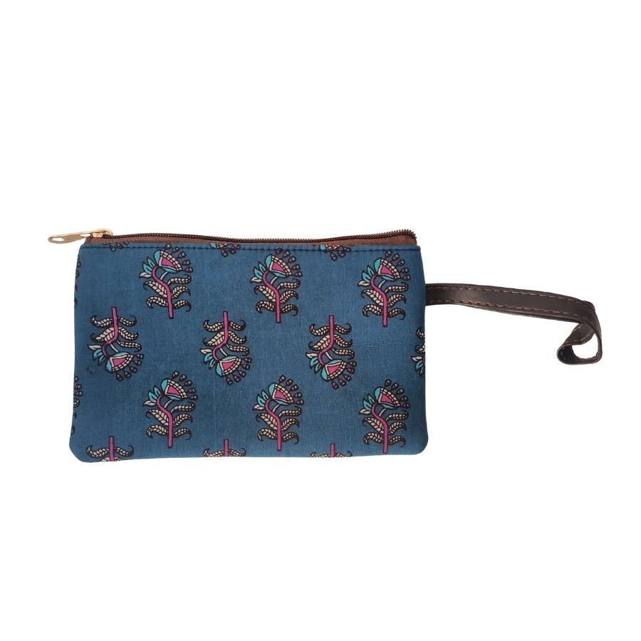 Fabric Laptop bag - made with hand block print | Size 17 Inches