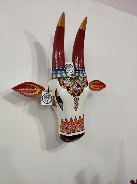 Hand-Painted Wooden Cow Face Wall Decor | 15x17 Inch